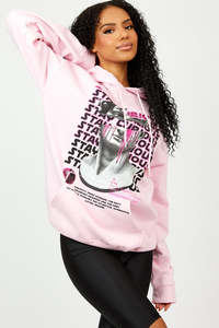 Sweat à capuche pour femme en polyester et coton, imprimé graphique décontracté, design de logo personnalisé, streetwear personnalisé, haut à capuche tendance - Product Image 3