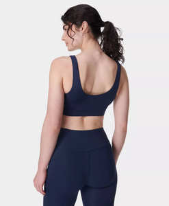 Nuevo Diseño de Top Deportivo de Nailon y Elastano para Mujer, Conjunto Deportivo con Dobladillo Curvo y Almohadillas Extraíbles - Product Image 2