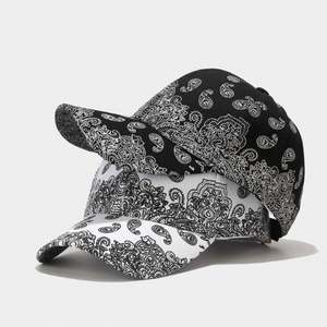 Nueva Gorra de Béisbol con Diseño Floral Paisley, Gran Venta - Product Image 1