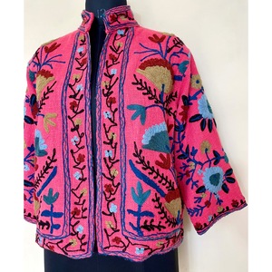 SHYAM EXPORT Veste courte en toile de coton rose brodée à la main pour l'automne et l'hiver, col mandarin, motif floral, manches longues, pull-over - Product Image 3