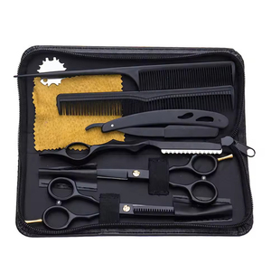 Ensemble de ciseaux de coiffure professionnels avec peignes pour usage en salon, lames en acier inoxydable, poignées en plastique, pour droitiers - Product Image 2