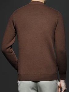 Pull à col rond uni pour homme, coupe classique, logo sur le devant, style vintage, manches longues, pour un usage quotidien, collection hiver - Product Image 4