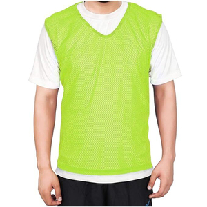 เสื้อกีฬาแขนกุดสำหรับผู้ใหญ่แบบยูนิเซ็กส์ คอวี สีพื้น ผ้าตาข่ายระบายอากาศ โพลีเอสเตอร์ ทรงปกติ ใส่ได้ทุกฤดู สีเขียว - Product Image 1