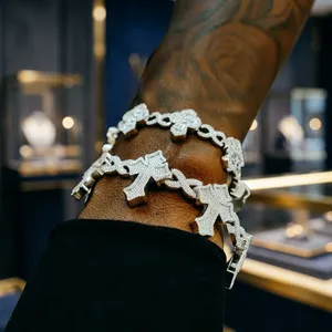 Pulsera de Oro Blanco con Cadena y Cruz con Diamantes de Moissanita Micro Pavé para Hombre, Estilo Hiphop Único, Joyería para Uso Diario - Product Image 5