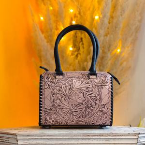 Bolso de hombro portátil de cuero genuino ligero Venus Leathers para mujer y niña, con estampado de letras, de poliéster, tipo lona de viaje - Product Image 2