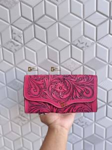 Nouveau Style occidental sculpture usiné à la main portefeuille pochette coque de téléphone élégant couleur rose portefeuille en cuir occidental pour les multi-usages des femmes - Product Image 2