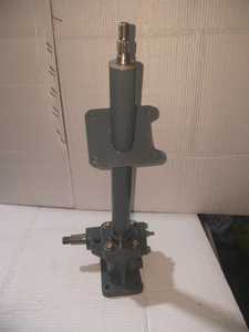 67001-41100-C Conjunto de Caja de Dirección Derecha para Tractor Kubota, Buena Calidad, Alto Rendimiento, Precio Accesible - Product Image 3