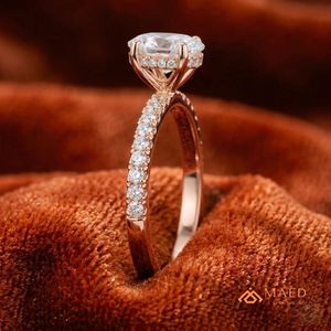 Bague élégante en moissanite taille ovale pour femme, plaquée or rose, sertie pavé, bijoux de mariage et de fiançailles, cadeau de luxe, USA - Product Image 4