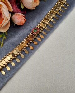 <b>Floral</b> Medallion Leaf Fringe Necklace Matching Earrings Set Gold Plated Ethnic Jewelry Women's Wedding Party Wear Set Collection - Product Image 2