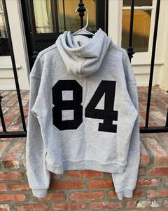 เสื้อสเวตเชิ้ตผู้หญิงแบบสวมหัวมีฮู้ด พิมพ์ลาย ผ้าถัก ทรงปกติ ไซส์พลัส ใส่สบาย ระบายอากาศได้ดี  คอลเลคชั่นฤดูใบไม้ร่วง-ฤดูหนาว ปี 2024  จัดจำหน่ายโดย ODM - Product Image 2