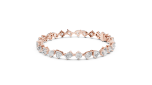 Brazalete Zara con Textura de Ojal y Diamantes en Oro de 14K - Product Image 1