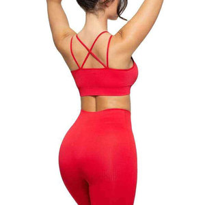 Ensemble de yoga et fitness couleur unie entièrement personnalisé, taille standard, avec legging et short à taille élastique, ensemble 2 pièces pour femme - Product Image 3