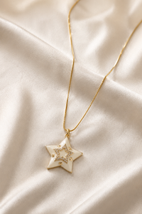 Collar Personalizado Bañado en Rodio con Colgante de Estrella Esmaltada Blanca y Pavé de Circonitas, Cadena de Caja, Joyería Celestial Fina, Regalo de Cumpleaños para Mujer - Product Image 3