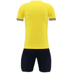 Tenue de football personnalisée Starlet International, maillot rouge et noir, ensemble short, polyester respirant, adulte unisexe - Product Image 2