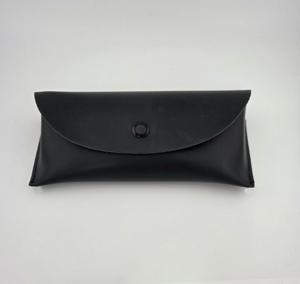 Nouveauté RTS : Étui à lunettes classique en cuir PU souple de forme rectangulaire avec chiffon de nettoyage noir, noir, 170*70*40mm, unisexe - Product Image 2