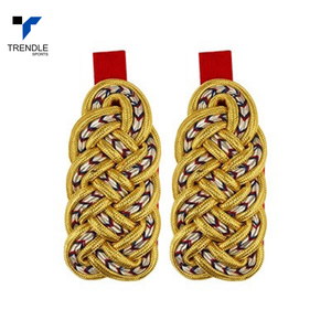 Épaulettes de premier choix, décorations d'épaule tressées or et argent sur base rouge, design personnalisé - Product Image 4
