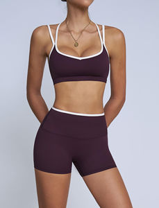 Conjuntos de Yoga Personalizados con Sujetador Deportivo y Leggings Cortos para Mujer, Conjunto de Shorts Largos Sin Costuras para Gimnasio y Entrenamiento - Product Image 3