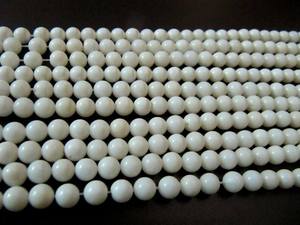 Perles de corail blanc naturel, forme ronde, lisses, 6 mm, brin de 16 pouces de long - Product Image 5