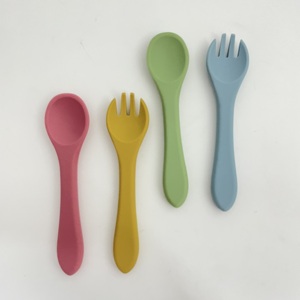 Juego de Tenedor y Cuchara de Silicona para Bebés, Utensilios de Entrenamiento para Niños Pequeños con Punta Suave, Grado Alimenticio, Fácil de Limpiar, Apto para Lavavajillas - Product Image 6