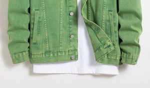 แจ็กเก็ตยีนส์ผู้ชายขอบเสื้อเปิดกระดุมปิดทรงหลวมสไตล์ลำลอง - Product Image 6