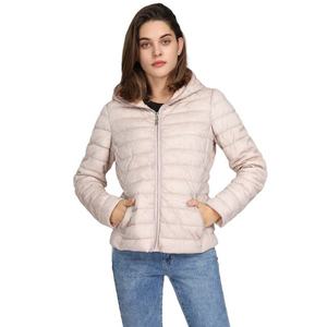 Blouson matelassé rose clair à capuche pour femme, coupe ajustée, fermeture éclair, coupe-vent, décontracté, manteau d'automne, rembourrage fin en polyester - Product Image 2