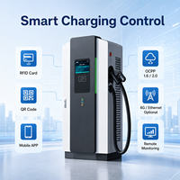 Stations de recharge publiques de faible capacité pour hôtels, lieux de travail, parkings. Sortie CC 30-80 kW, entrée CA 380 V, multi-connecteurs