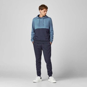 Survêtement à capuche pour homme avec blocs de couleur, coupe régulière, en polyester et coton, pour l'automne, décontracté, avec poches latérales - Product Image 3