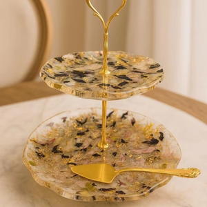 Support à gâteau moderne en résine nautique à 2 niveaux pour la décoration de la maison, fête d'anniversaire, fabriqué à la main en Inde - Product Image 1