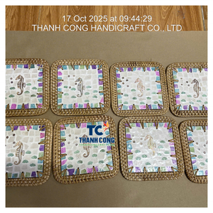 Posavasos de Nácar, Accesorio Sofisticado para Bebidas, Exportador OEM, Posavasos de Nácar de Vietnam - Product Image 1