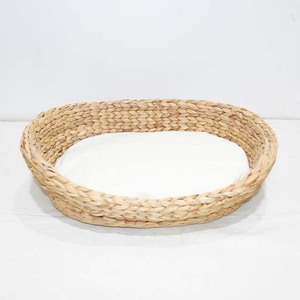 Nouveau panier-lit ovale pour animaux de compagnie en jacinthe d'eau, design innovant, avec tapis blanc doux amovible - Product Image 3