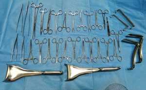 Ensemble d'instruments chirurgicaux pour laparotomie, boîte d'instruments par Dentavex - Product Image 1