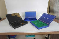 Boîte en papier rigide recyclable de luxe, finition brillante/mate, revêtement UV, doublure en éponge, fermeture magnétique, logo personnalisé, boîte pour cartes de crédit