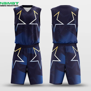 Ensemble de maillot de basket-ball personnalisé sublimé, séchage rapide, coupe ample, maillot d'équipe léger, short en maille interlock - Product Image 1