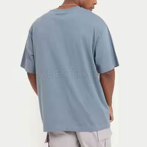 Camiseta Oversize Cómoda y Sólida, Transpirable, Talla Personalizada, Alta Calidad, Secado Rápido, Hecha de Algodón y Poliéster, Colores Personalizados, en Stock - Product Image 3