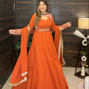 Costume Anarkali moderne pour femme de Ramdev Trading en tissu Faux Georgette, séchage rapide, coupe classique, idéal pour Diwali, les mariages et les occasions festives - Product Image 1