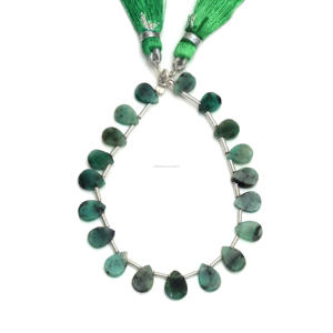 Hilo de cuentas de piedras preciosas de 8x6 a 9x7 MM de 6 pulgadas con forma de pera plana Lisa Esmeralda Natural de la mejor calidad para hacer joyas - Product Image 2