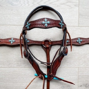 Ensemble de sellerie western en cuir véritable de qualité supérieure, orné de pierres turquoise, avec têtière et collier de poitrail souples pour l'équitation - Product Image 1