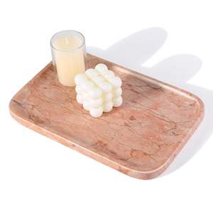 Plateau de service élégant en pierre rose - Product Image 1