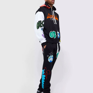 Conjunto Deportivo con Capucha para Hombre, Color Negro, con Estampado de Grafiti Colorido, Estilo Urbano, Pantalones y Sudadera Largos - Product Image 1