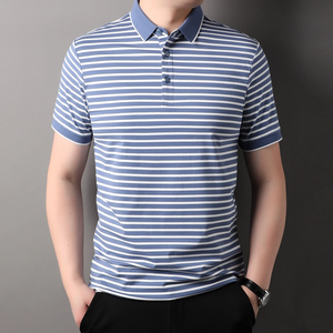 Polo en tricot à manches courtes rayé pour homme, coupe décontractée, motif blanc et noir, design boutonné - Product Image 3