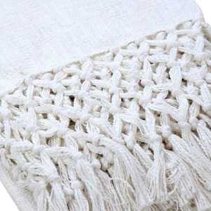 Manta Decorativa de Algodón 100% Tejida con Flecos de Diseño – Manta Boho con Borlas para Sofá - Product Image 6