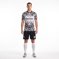 Maillot de football ajusté pour homme - 100 % polyester recyclé, sublimation personnalisée pour équipe