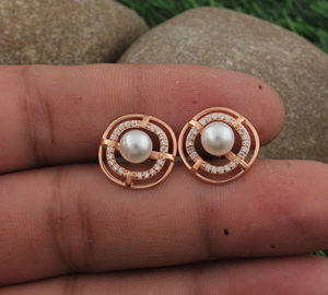 Luxury Rose Gold Plated Pearl <b>Earrings</b> for Women Wholesale AAA Shell Pearl <b>Studs</b> Elegant Bridal Wedding Jewelry - Product Image 3