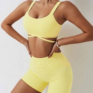 Conjunto de Yoga de Dos Piezas para Mujer, Tallas Grandes, con Logotipo Personalizado, Bra Deportivo Sólido de Doble Capa y Leggings de Cintura Alta, Transpirable y de Secado Rápido - Product Image 5