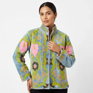 Abrigo de Mujer para Otoño, con Cuello Mandarín, Doble Botonadura, 100% Algodón Ecológico, Tejido con Bordado Floral, Grosor Estándar - Product Image 2