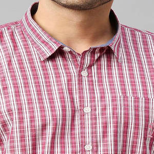 Camisa bordada de ropa de calle de alta calidad para hombre, camisas de trabajo con botones y logotipo estampado de algodón y poliéster personalizadas para hombre - Product Image 1