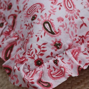 Floral Pattern Ruffle Handmade 100% Cotton Envelop Closure <b>Square</b> Modern Decorative <b>Pillowcase</b> for Home Hotel & Hospital Use - Product Image 6