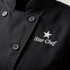 Chaqueta de Chef con Logotipo Personalizado en Relieve, Tela Tejida de Poliéster/Algodón, Corte Regular, Manga Corta, Cierre de Botones, Uniforme para Restaurante/Bar - Product Image 6