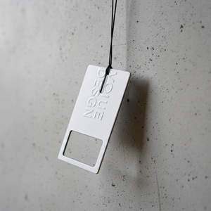 Étiquettes suspendues en papier kraft écologique / Étiquettes de mode durable / Emballage cadeau pour vêtements Vente au détail en gros Personnalisable Unisexe 2026 - Product Image 1