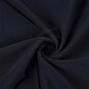 Rashguard de BJJ haute performance avec tissu extensible respirant et protection UV pour la course à pied et l'entraînement physique - Product Image 5